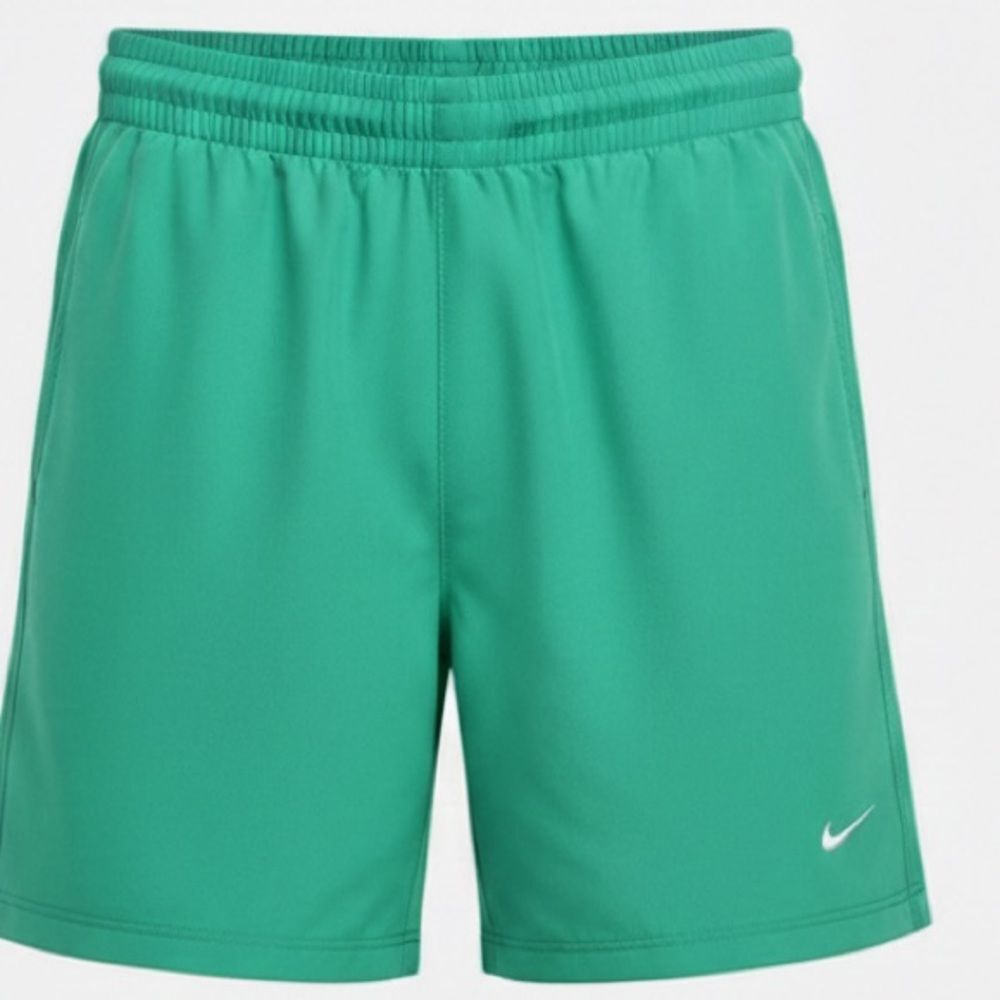 #612.  Nike BOYS Youth NWT Stadium Green Dri-Fit 6” Pull On Woven Shorts